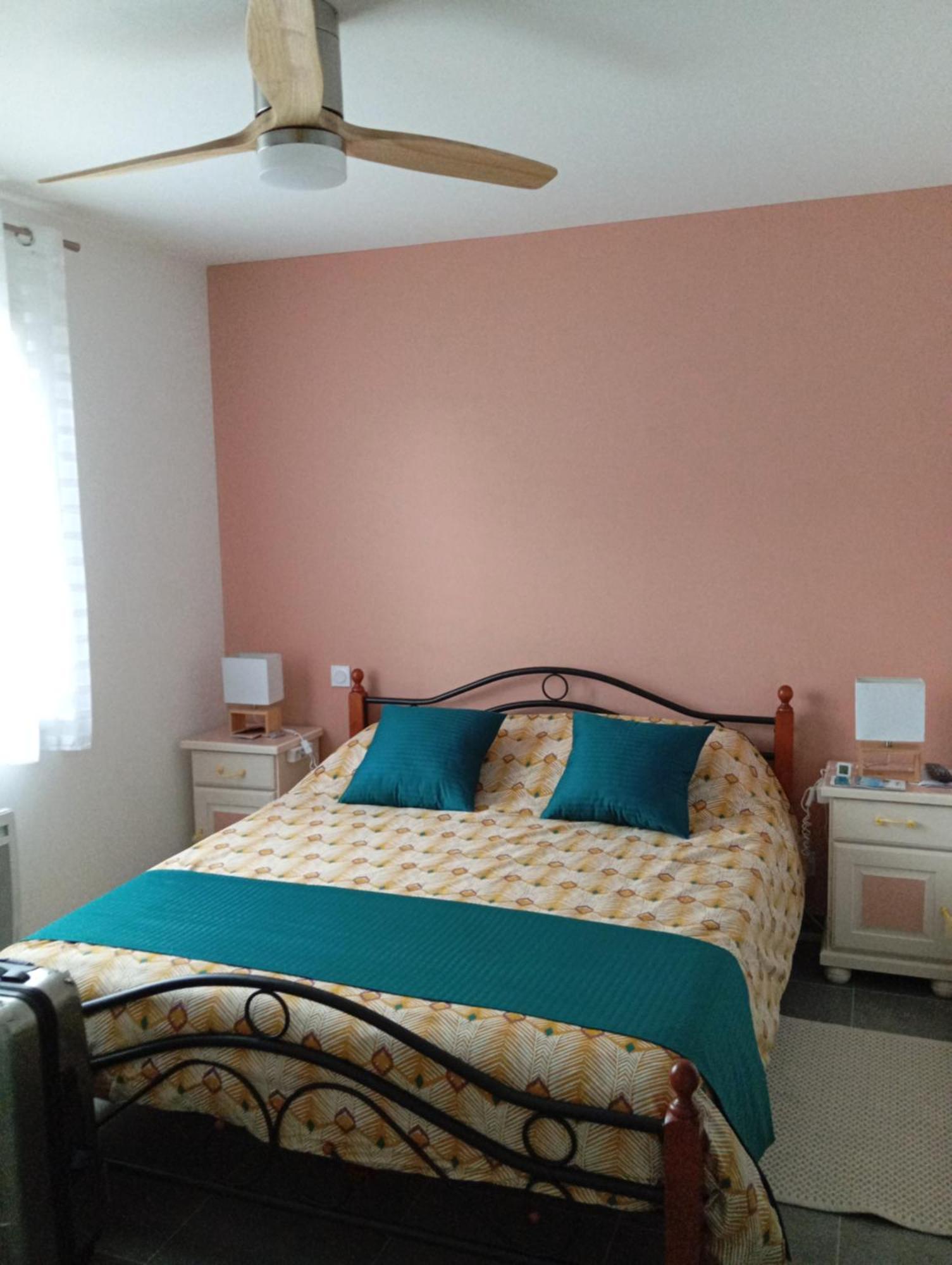 Almendra34480 Bed & Breakfast Magalas Exterior foto